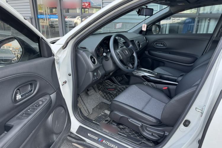Used Honda XR-V 2021 220TURBO CVT Luxury Edition Interior 2