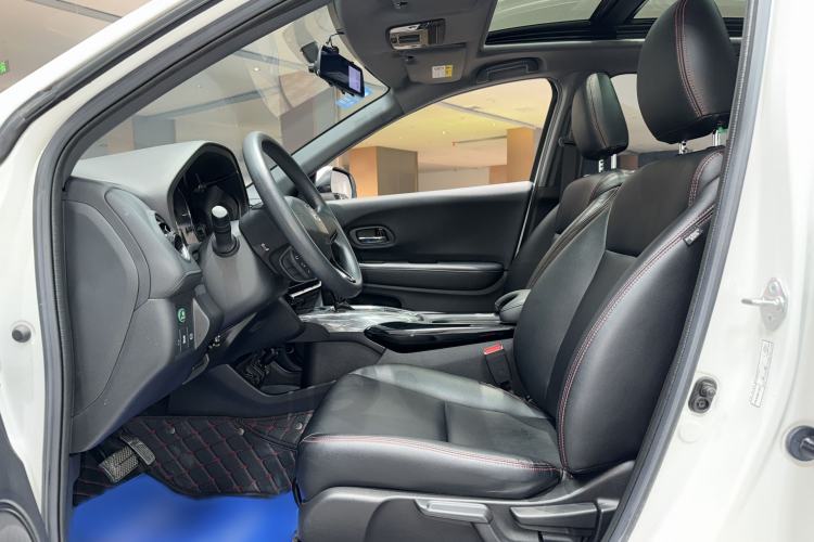 Used Honda XR-V 2021 220TURBO CVT Comfort Version Interior 2