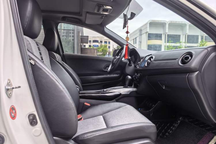 Used Honda XR-V 2021 1.5L CVT Comfort Version Interior 3