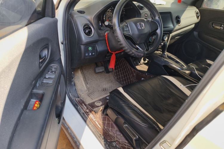 Used Honda XR-V 2021 1.5L CVT Classic Edition Interior 3