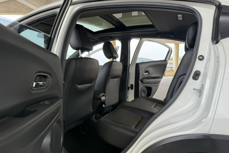 Used Honda XR-V 2021 1.5L CVT Comfort Version Interior 3