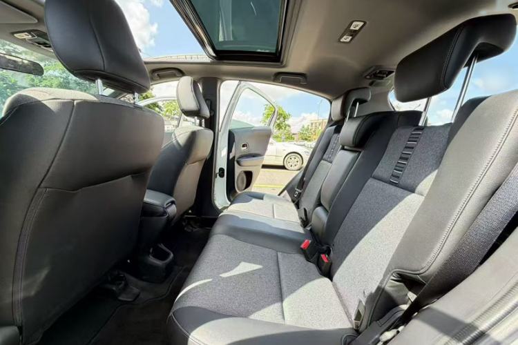 Used Honda XR-V 2021 220TURBO CVT Luxury Edition Interior 3
