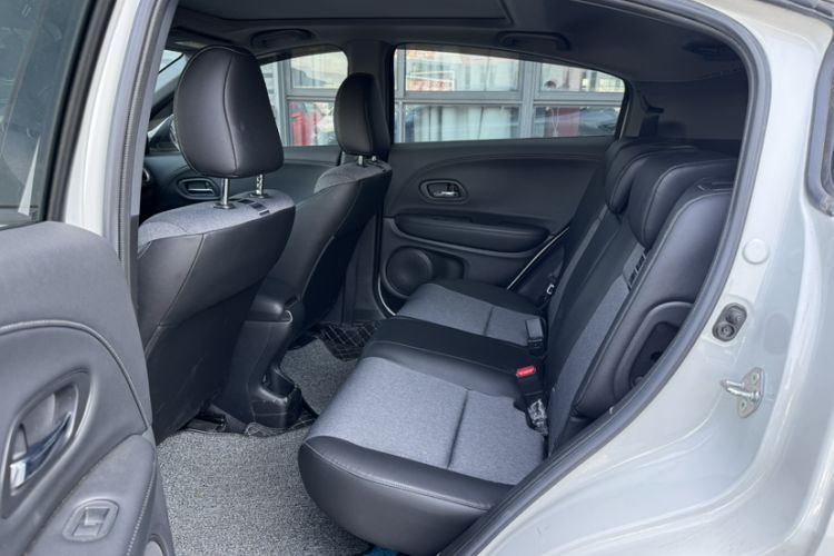 Used Honda XR-V 2021 220TURBO CVT Luxury Edition Interior 4