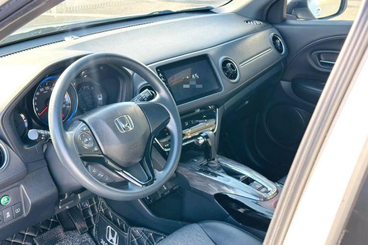 Used Honda XR-V 2021 220TURBO CVT Luxury Edition Interior 4