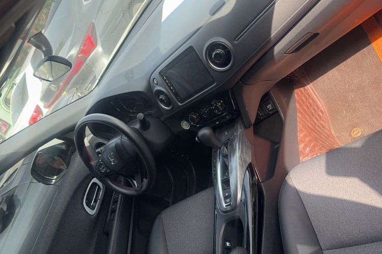 Used Honda XR-V 2021 1.5L CVT Comfort Version Interior 4