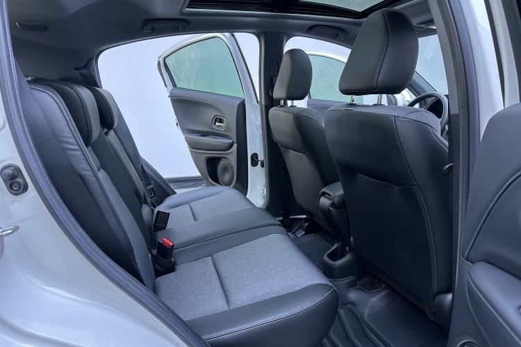 Used Honda XR-V 2021 220TURBO CVT Luxury Edition Interior 4