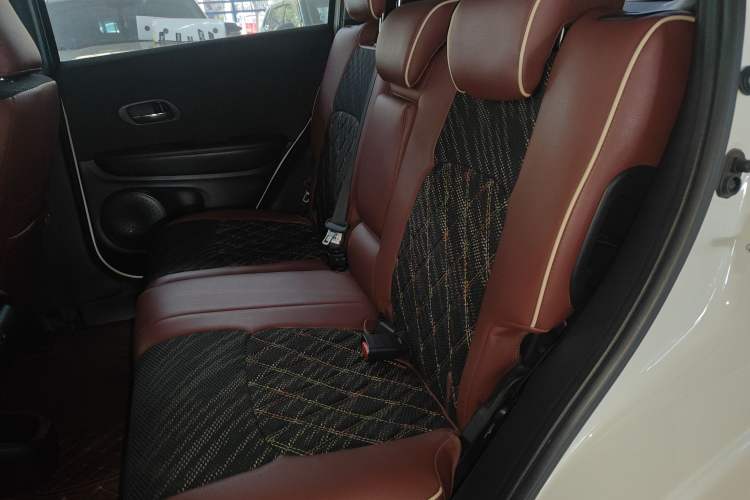 Used Honda XR-V 2021 220TURBO CVT Comfort Version Interior 4