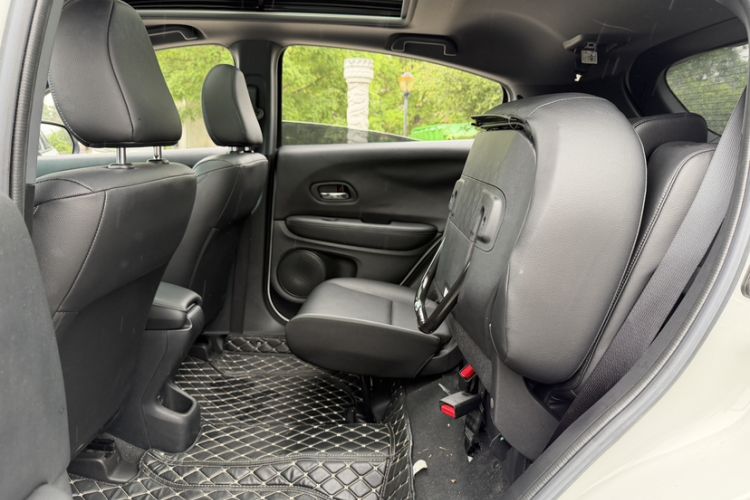 Used Honda XR-V 2021 1.5L CVT Comfort Version Interior 5