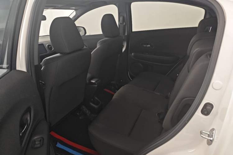Used Honda XR-V 2021 220TURBO CVT Comfort Version Interior 5
