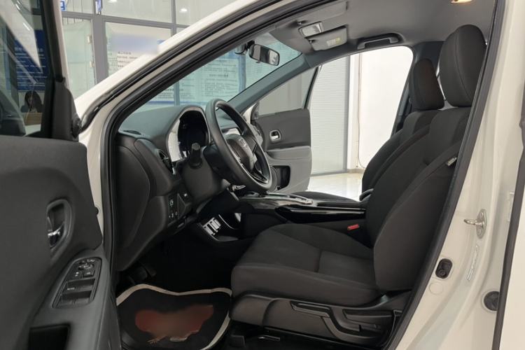 Used Honda XR-V 2021 1.5L CVT Classic Edition Interior 5
