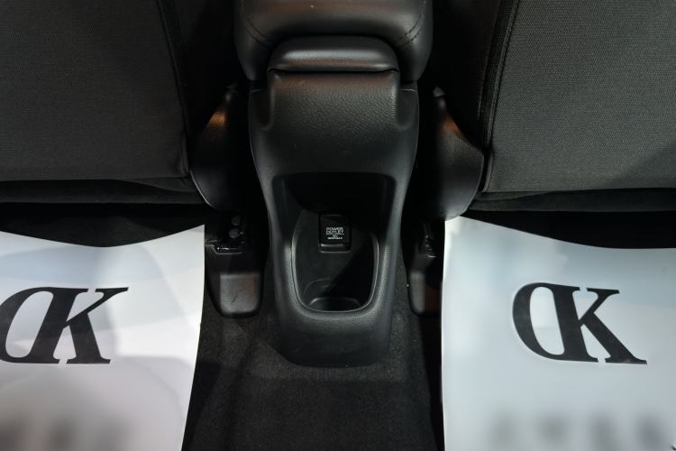 Used Honda XR-V 2021 1.5L CVT Classic Edition Interior 6
