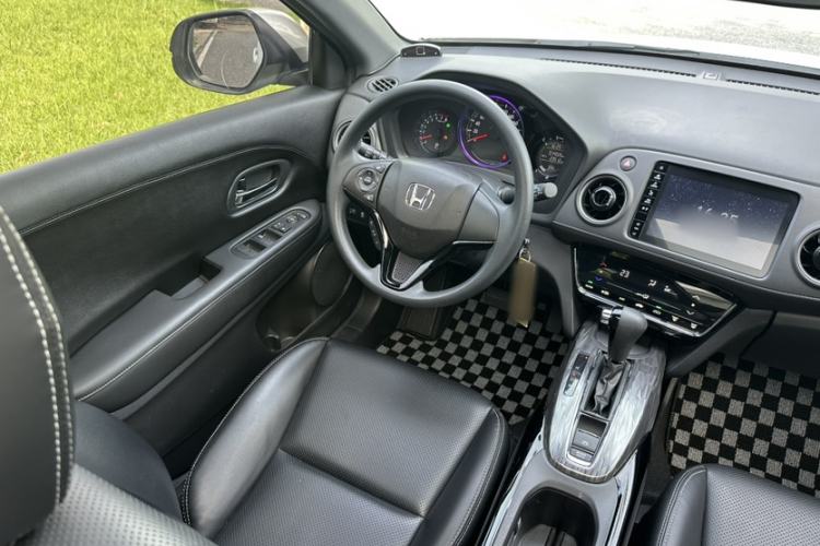 Used Honda XR-V 2021 220TURBO CVT Comfort Version Interior 6