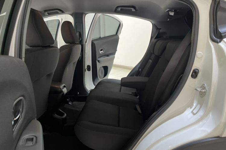 Used Honda XR-V 2021 1.5L CVT Classic Edition Interior 6