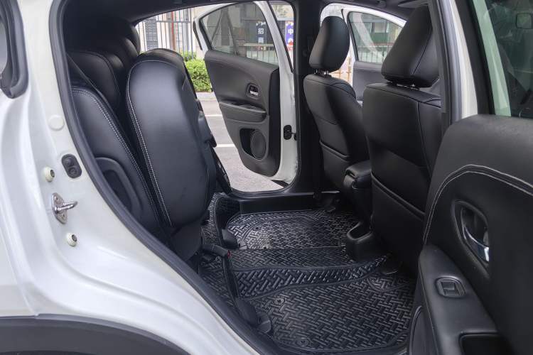 Used Honda XR-V 2021 1.5L CVT Comfort Version Interior 6