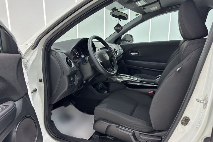 Used Honda XR-V 2021 1.5L CVT Classic Edition Interior 7