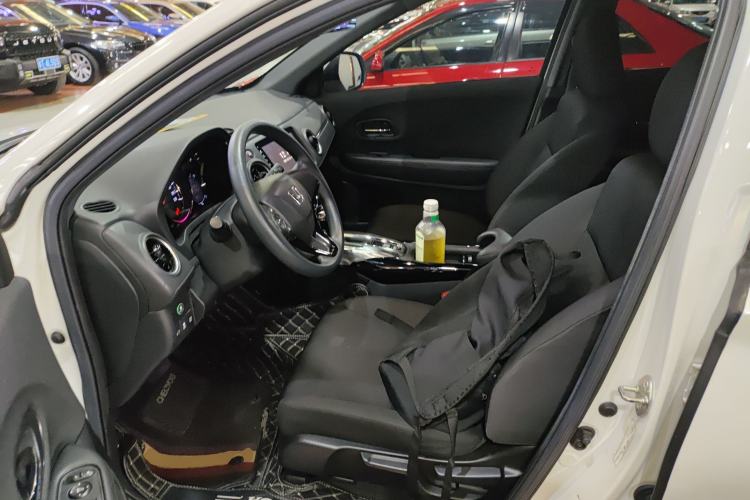 Used Honda XR-V 2021 220TURBO CVT Comfort Version Left Front Seat
