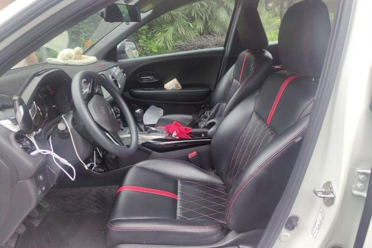 Used Honda XR-V 2021 1.5L Manual Classic Edition Left Front Seat