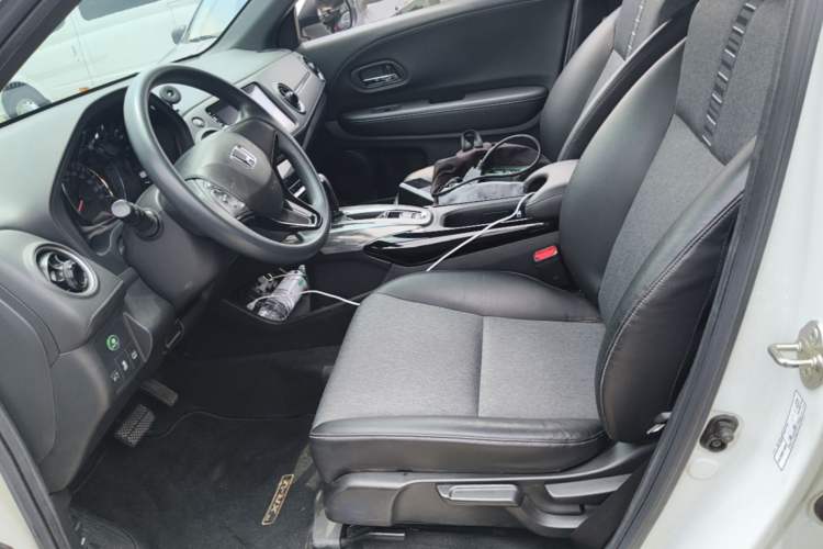 Used Honda XR-V 2021 220TURBO CVT Luxury Edition Left Front Seat