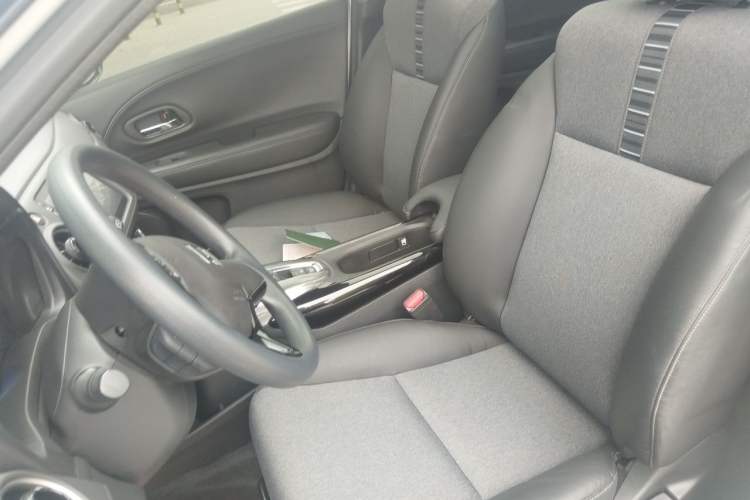 Used Honda XR-V 2021 220TURBO CVT Luxury Edition Left Front Seat