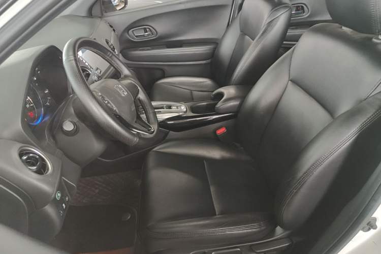 Used Honda XR-V 2021 1.5L CVT Classic Edition Left Front Seat