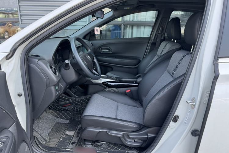 Used Honda XR-V 2021 220TURBO CVT Luxury Edition Left Front Seat