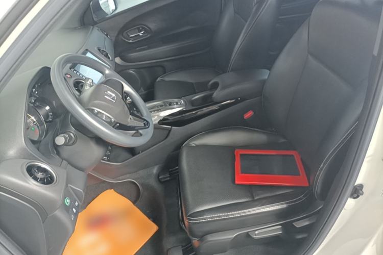 Used Honda XR-V 2021 1.5L CVT Classic Edition Left Front Seat