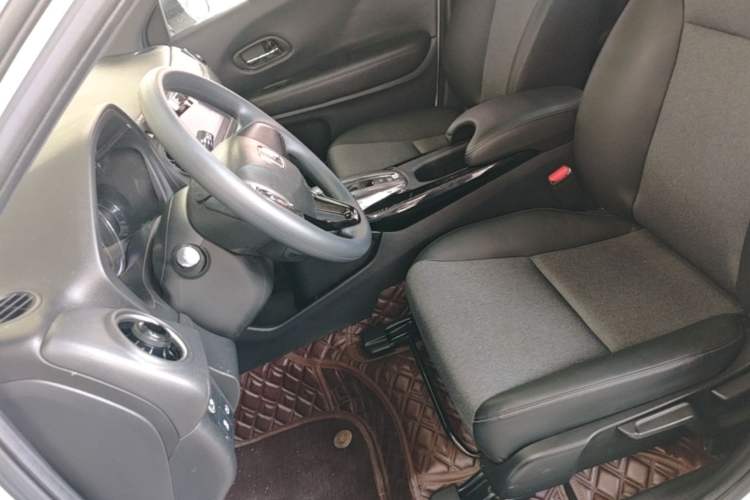 Used Honda XR-V 2021 1.5L CVT Comfort Version Left Front Seat