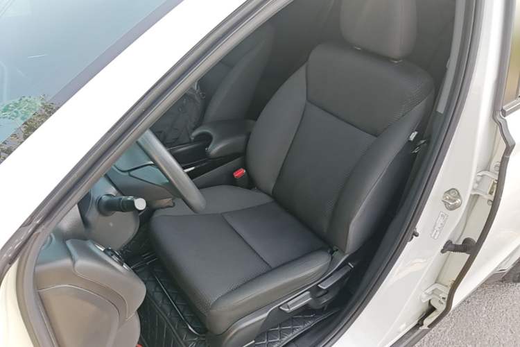 Used Honda XR-V 2021 1.5L CVT Classic Edition Left Front Seat