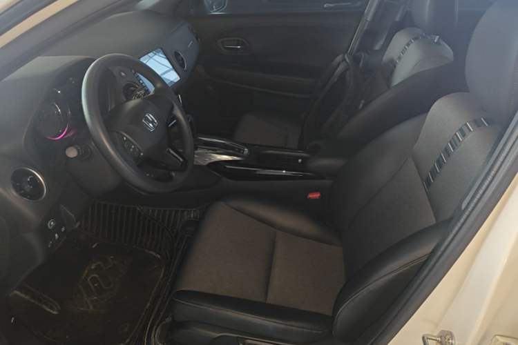 Used Honda XR-V 2021 220TURBO CVT Luxury Edition Left Front Seat