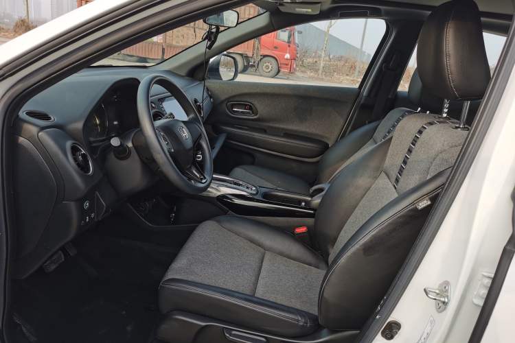 Used Honda XR-V 2021 1.5L CVT Comfort Version Left Front Seat