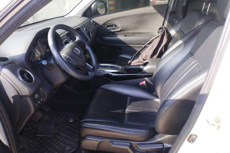 Used Honda XR-V 2021 220TURBO CVT Comfort Version Left Front Seat
