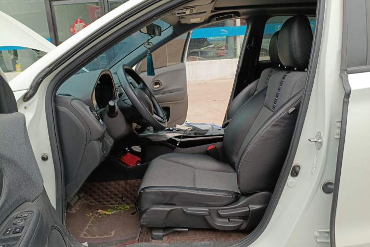 Used Honda XR-V 2021 1.5L CVT Comfort Version Left Front Seat