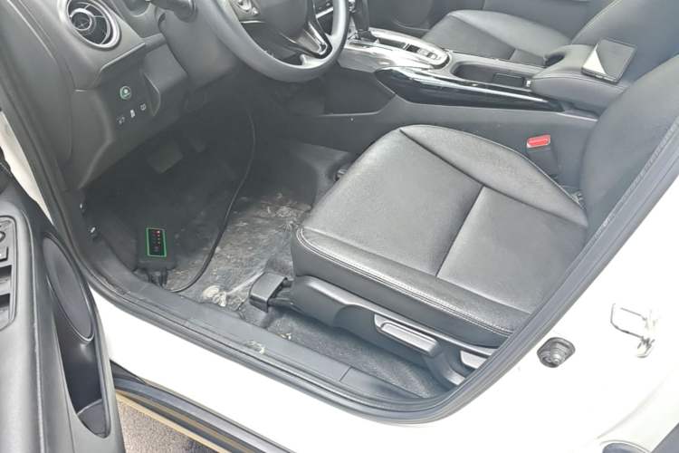 Used Honda XR-V 2021 220TURBO CVT Comfort Version Left Front Seat