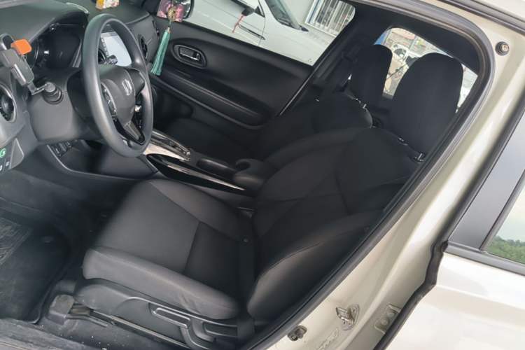 Used Honda XR-V 2021 1.5L CVT Classic Edition Left Front Seat