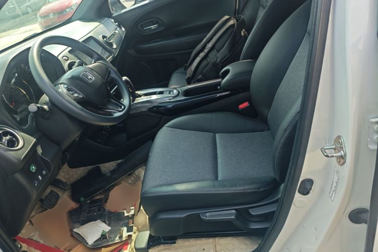 Used Honda XR-V 2021 220TURBO CVT Luxury Edition Left Front Seat