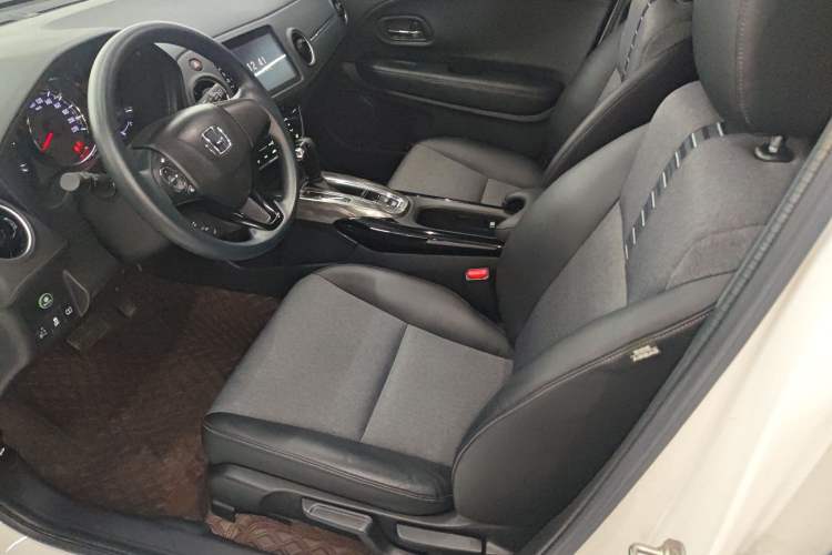 Used Honda XR-V 2021 220TURBO CVT Luxury Edition Left Front Seat