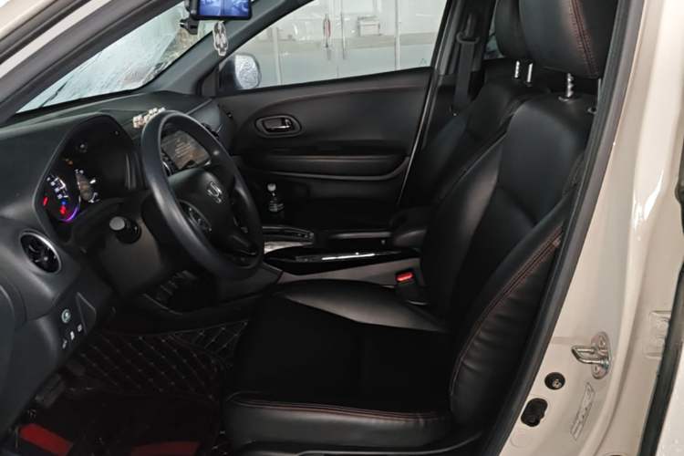 Used Honda XR-V 2021 220TURBO CVT Comfort Version Left Front Seat