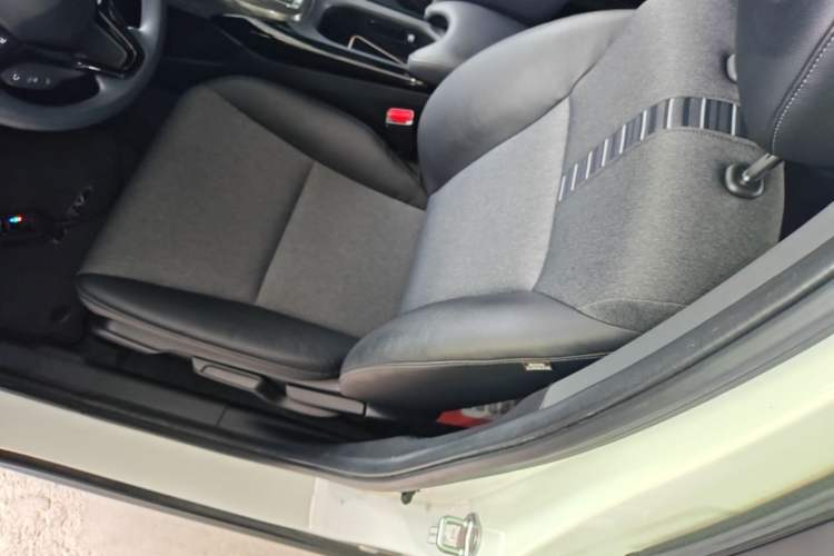 Used Honda XR-V 2021 1.5L CVT Comfort Version Left Front Seat