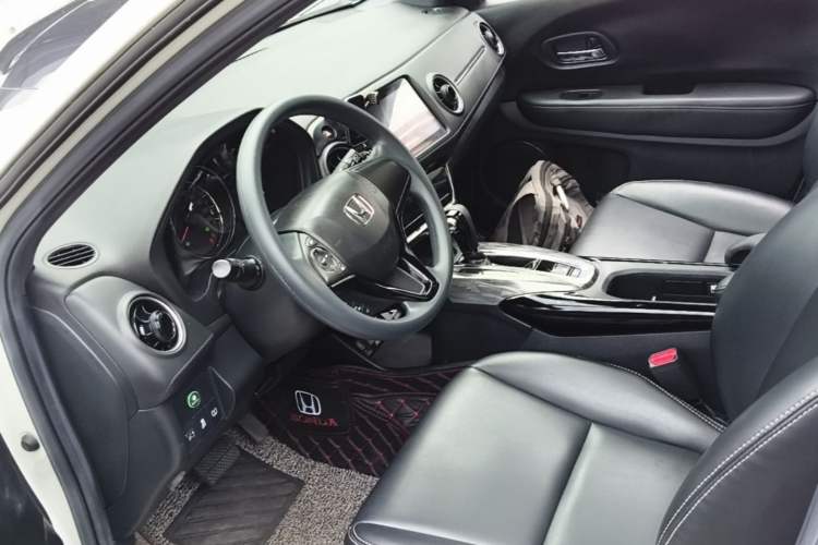 Used Honda XR-V 2021 220TURBO CVT Comfort Version Left Front Seat