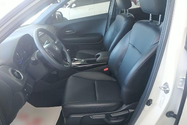 Used Honda XR-V 2021 1.5L Manual Classic Edition Left Front Seat