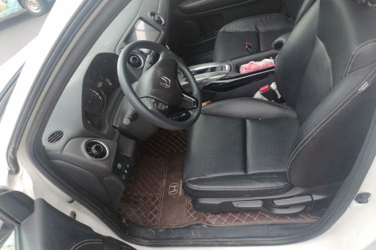 Used Honda XR-V 2021 220TURBO CVT Comfort Version Left Front Seat