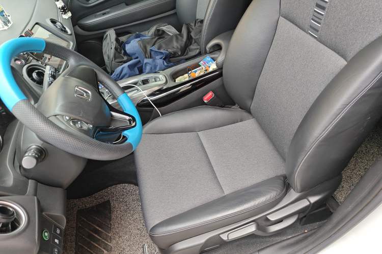 Used Honda XR-V 2021 220TURBO CVT Luxury Edition Left Front Seat