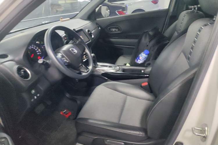 Used Honda XR-V 2021 220TURBO CVT Luxury Edition Left Front Seat