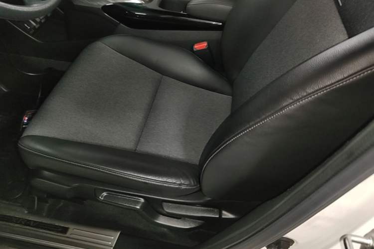 Used Honda XR-V 2021 1.5L CVT Comfort Version Left Front Seat