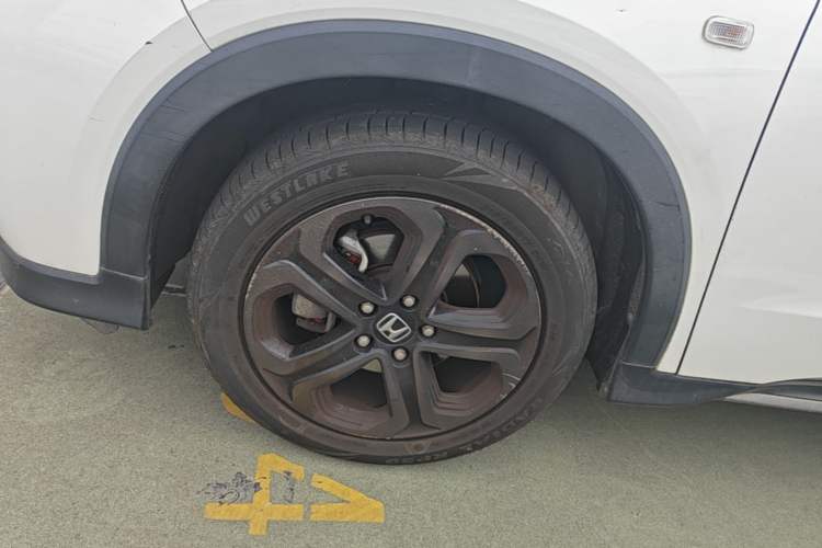 Used Honda XR-V 2021 220TURBO CVT Comfort Version Left Front Wheel Hub