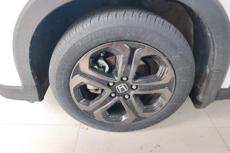 Used Honda XR-V 2021 220TURBO CVT Comfort Version Left Front Wheel Hub