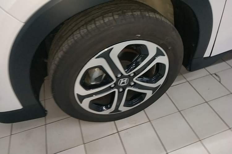 Used Honda XR-V 2021 1.5L CVT Comfort Version Left Front Wheel Hub
