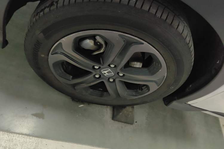 Used Honda XR-V 2021 220TURBO CVT Comfort Version Left Front Wheel Hub