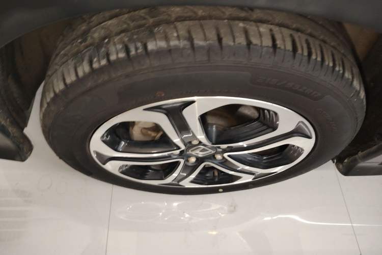 Used Honda XR-V 2021 1.5L CVT Comfort Version Left Front Wheel Hub