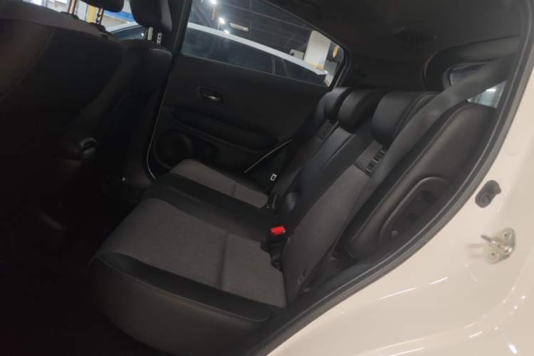 Used Honda XR-V 2021 1.5L CVT Comfort Version Left Rear Seat